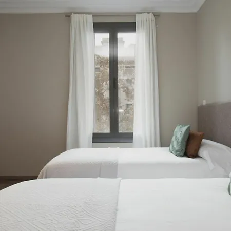 Rent Aparments Diagonal-aribau Apartment